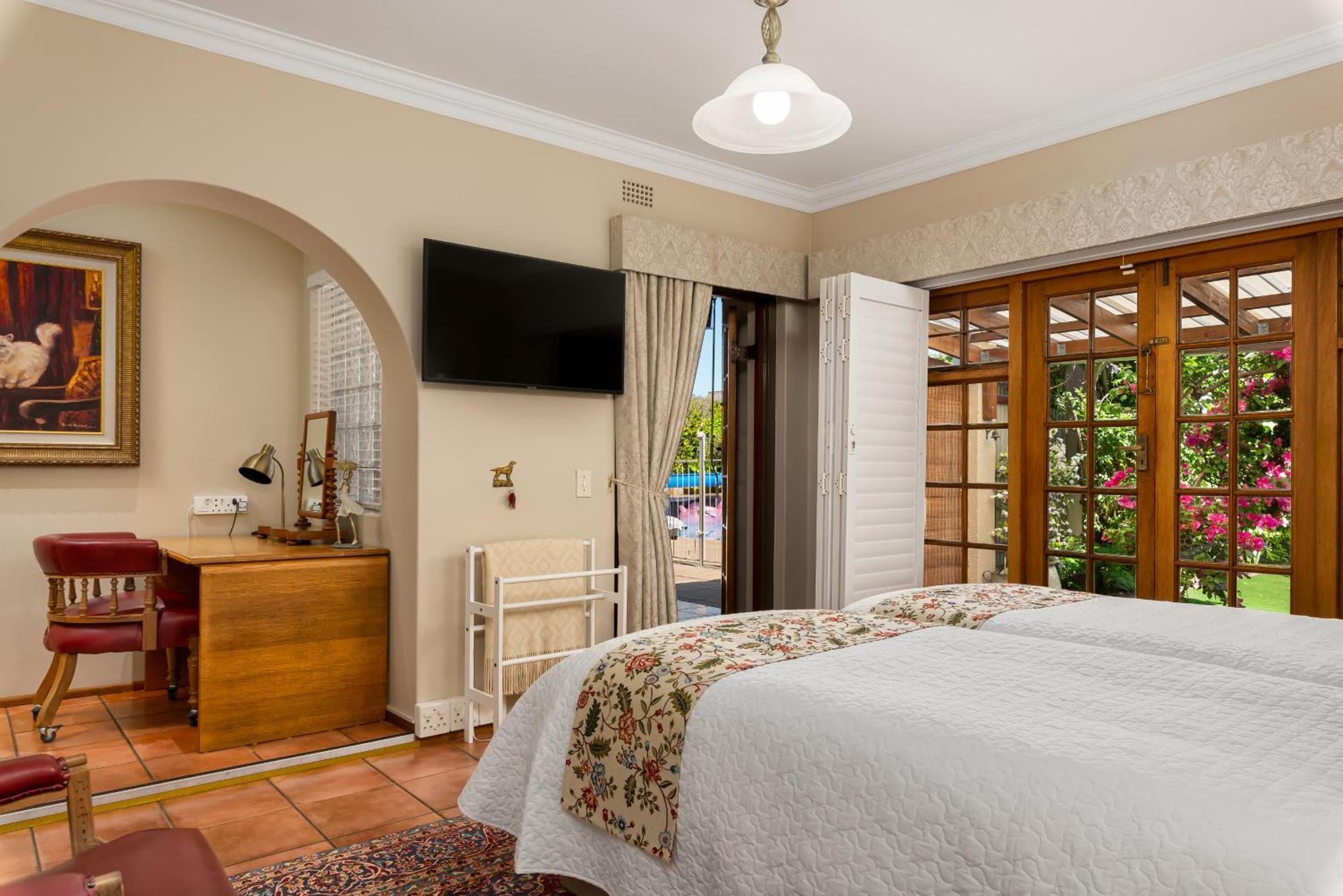 Meerendal Cottage-Affordable Luxury-Private Garden With Pool & Hot Tub Cidade Do Cabo Exterior foto